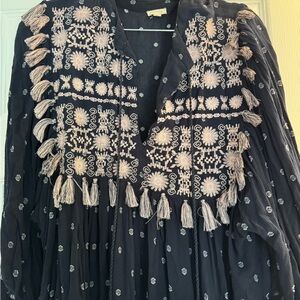 En Creme Blouson Fringe Tunic